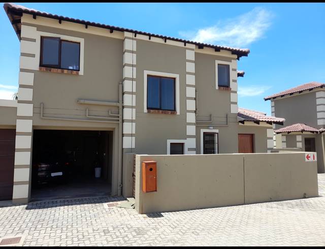 3 BEDROOM TOWNHOUSE SOLD IN MONTANA